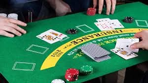 Live Kembang Kempis table with instant settlement Kembang Kempis live table showing dealer and player hands mid-round